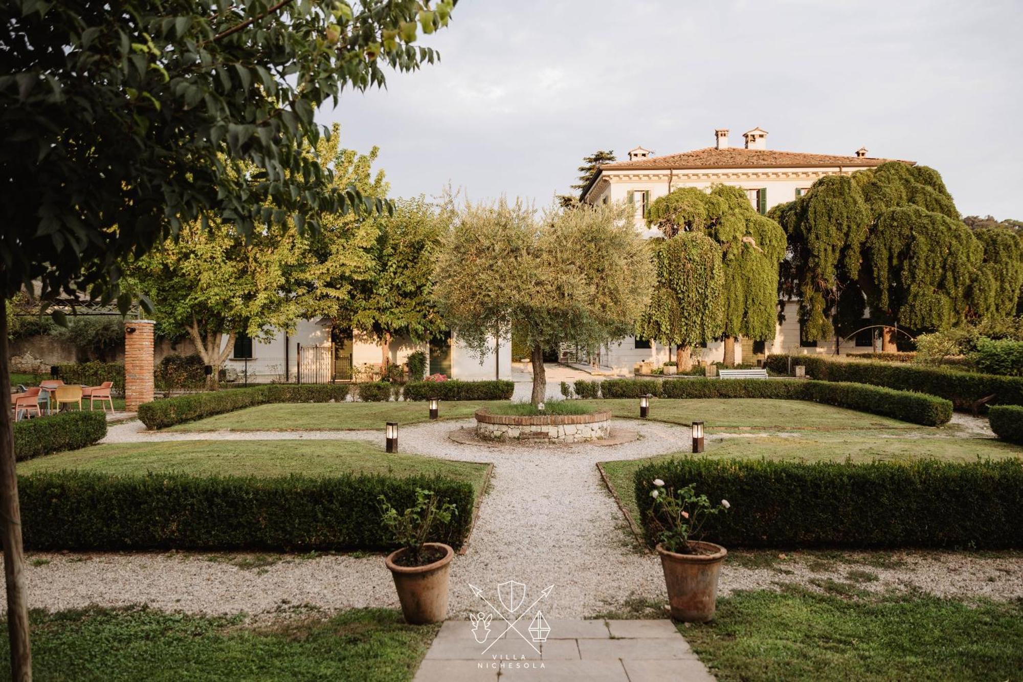 Villa Nichesola Colognola ai Colli Exteriör bild